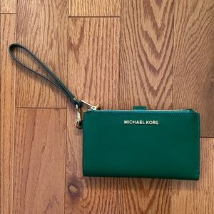 Michael Kors wristlet